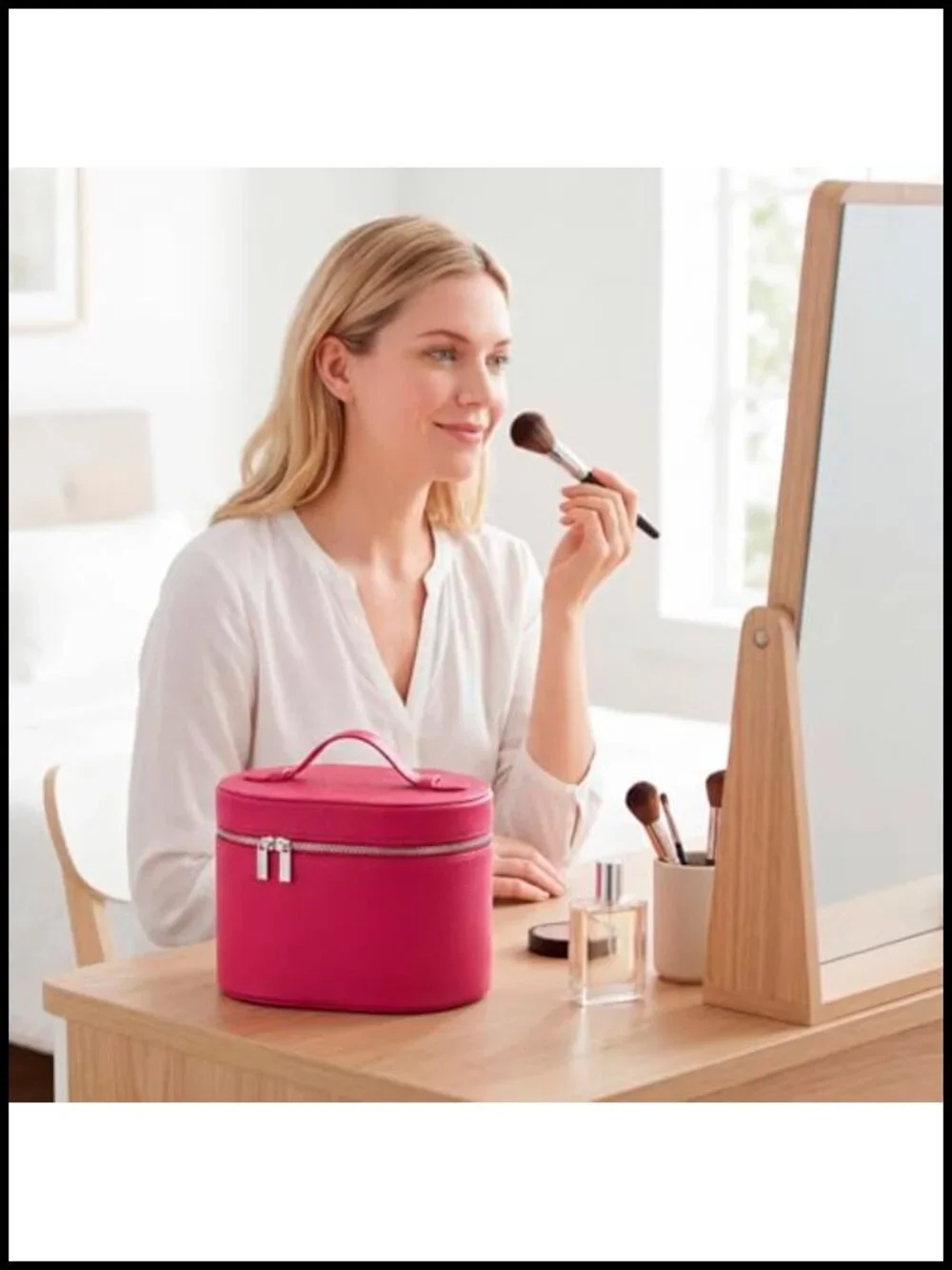 Travel Makeup Vanity Case with Divider and Handle, Waterproof PU Leather
